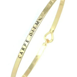 Crape Diem Message Bracelet